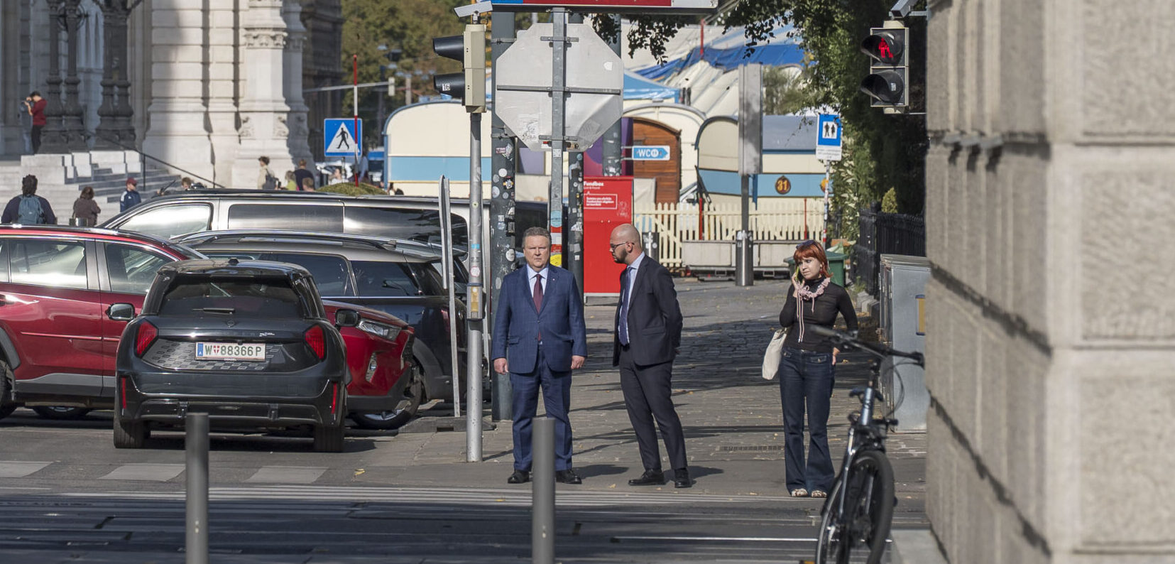 Bürgermeister Michael Ludwig vor dem SPÖ-Präsidium bzw. Parteivorstand im Parlament in Wien